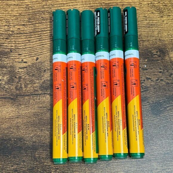 Molotow One4All Acrylic Pump Marker in 096 Mr. Green. 2mm Fine Tip. 6-Pack. NIB! - Picture 3 of 11